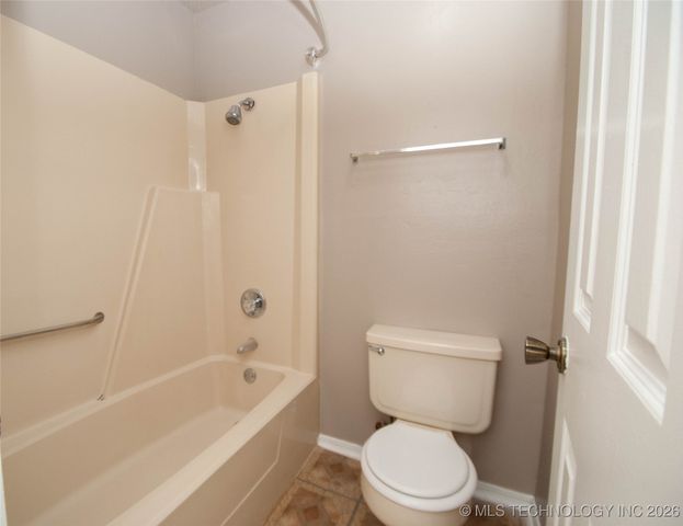 6726 S 78th East Avenue, Tulsa, OK 74133