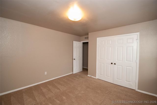 6726 S 78th East Avenue, Tulsa, OK 74133