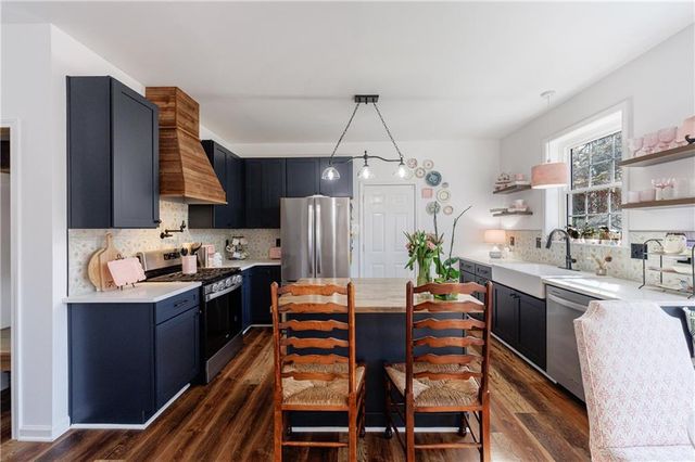 3055 Winston Terrace Court, Alpharetta, GA 30009