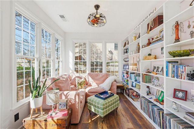 3055 Winston Terrace Court, Alpharetta, GA 30009