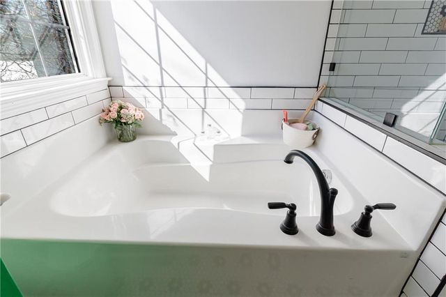 3055 Winston Terrace Court, Alpharetta, GA 30009