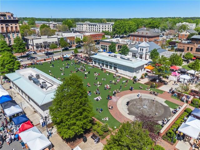 3055 Winston Terrace Court, Alpharetta, GA 30009