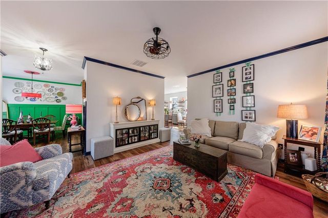 3055 Winston Terrace Court, Alpharetta, GA 30009