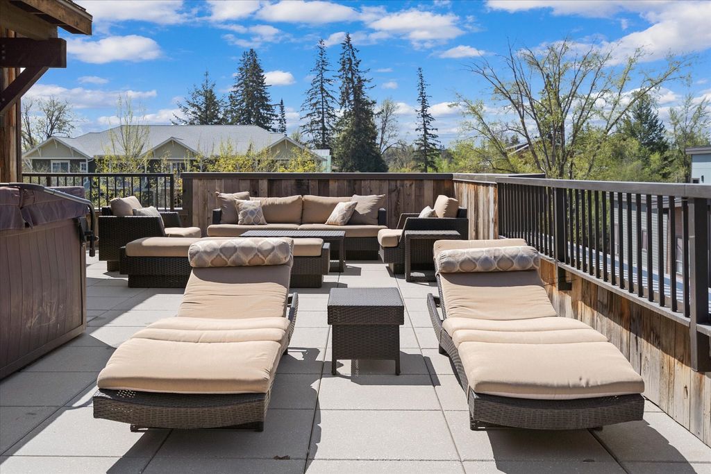 214 E 2nd Street 301, Whitefish, MT 59937 photo 17