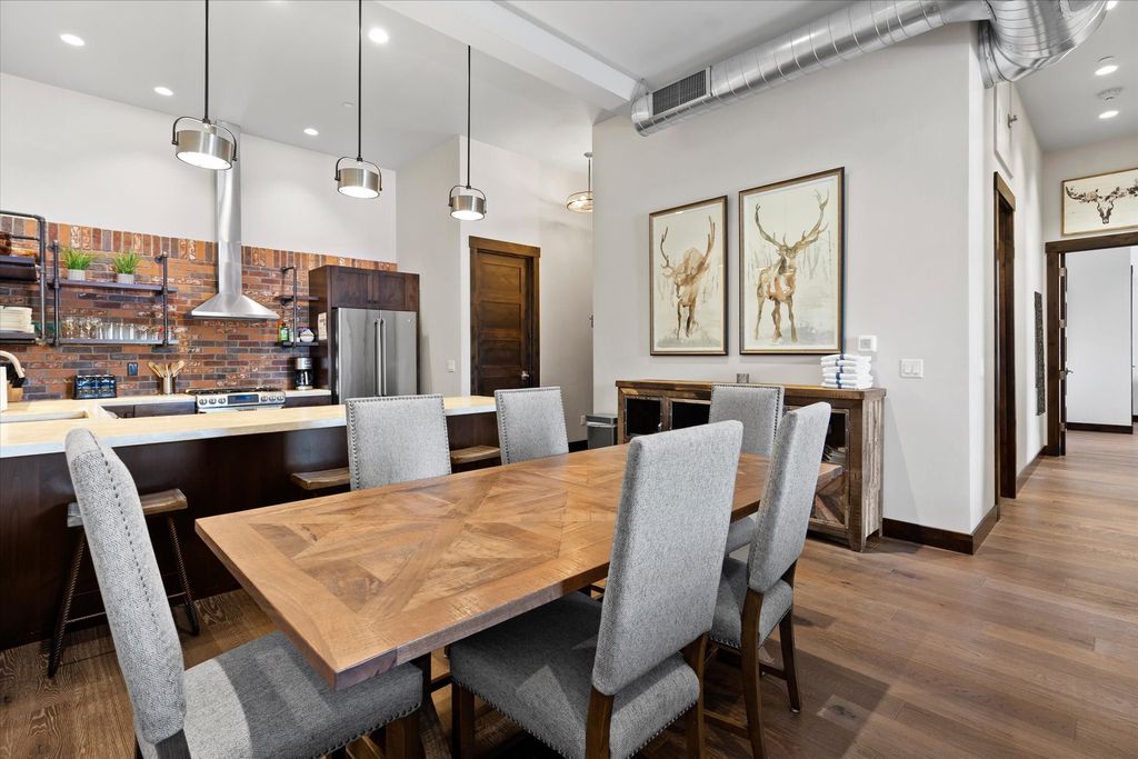 214 E 2nd Street 301, Whitefish, MT 59937 photo 4