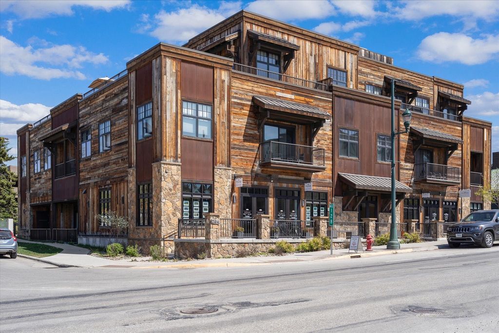 214 E 2nd Street 301, Whitefish, MT 59937 photo 46