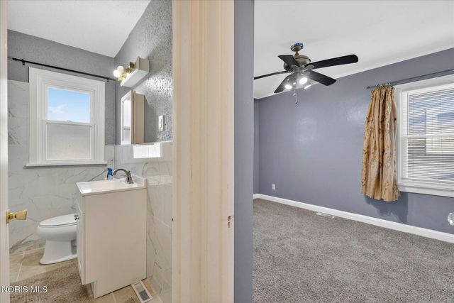 2548 Georgetown Avenue, Toledo, OH 43613