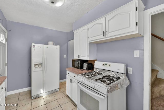 2548 Georgetown Avenue, Toledo, OH 43613