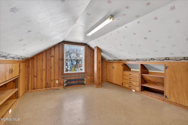 2548 Georgetown Avenue, Toledo, OH 43613