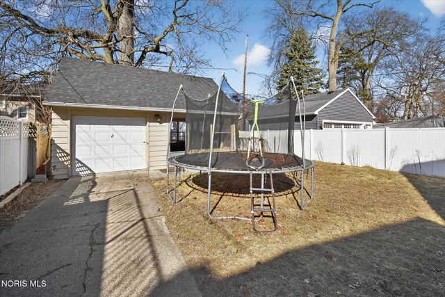 2548 Georgetown Avenue, Toledo, OH 43613