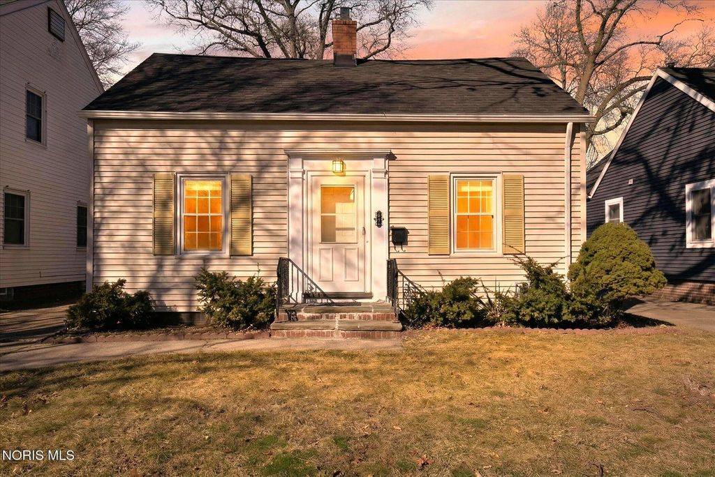 2548 Georgetown Avenue, Toledo, OH 43613