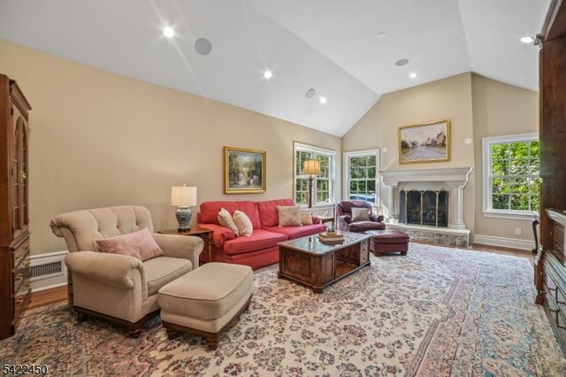 74 Noe Ave, Madison Boro, NJ 07940