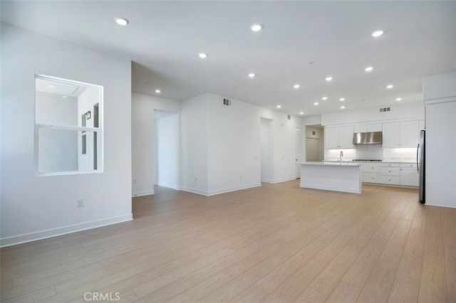 523 Mulligan, Irvine, CA 92618
