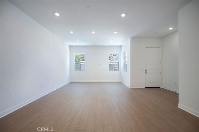 523 Mulligan, Irvine, CA 92618