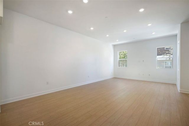 523 Mulligan, Irvine, CA 92618