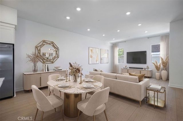 523 Mulligan, Irvine, CA 92618