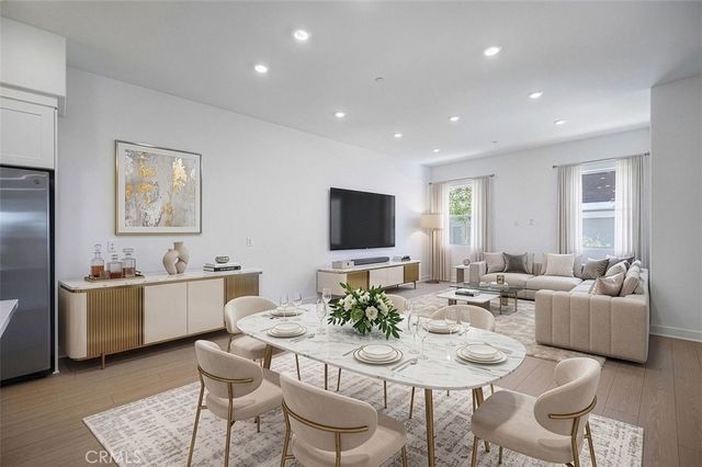 523 Mulligan, Irvine, CA 92618