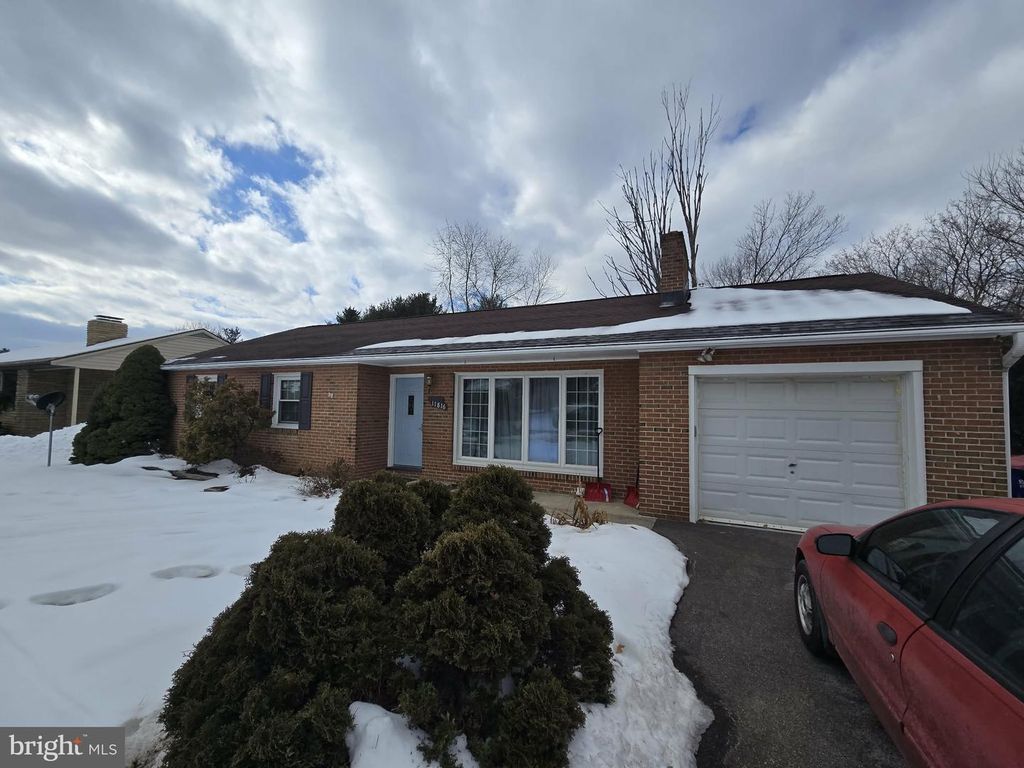 11816 PHEASANT TRL, Hagerstown, MD 21742