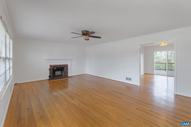 617 DAVIS AVE, Charlottesville, VA 22901