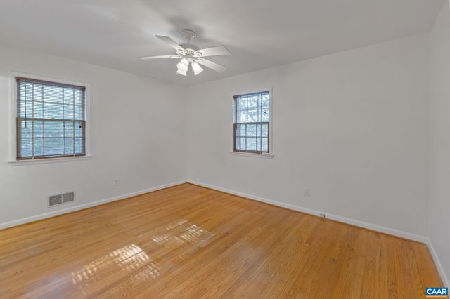 617 DAVIS AVE, Charlottesville, VA 22901