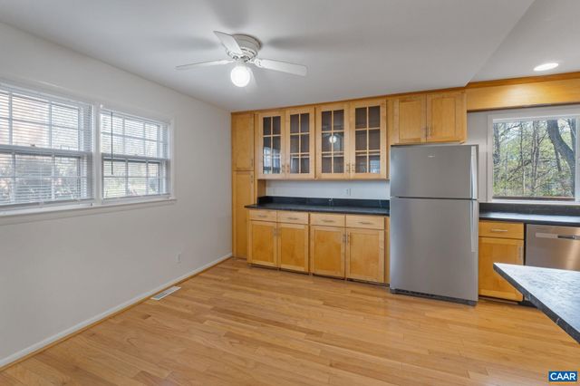 617 DAVIS AVE, Charlottesville, VA 22901
