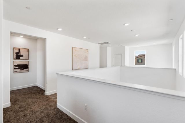 3607 Yellow Leaf Ave, Sacramento, CA 95835