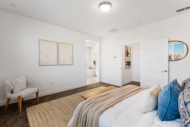 3607 Yellow Leaf Ave, Sacramento, CA 95835