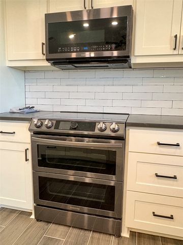 3104 Arkansas Circle, Sherman, TX 75090