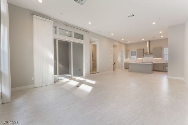 667 Grey Saker Street, Las Vegas, NV 89138