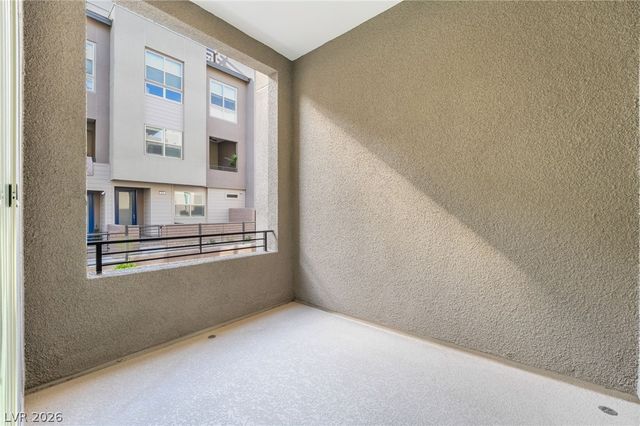 667 Grey Saker Street, Las Vegas, NV 89138