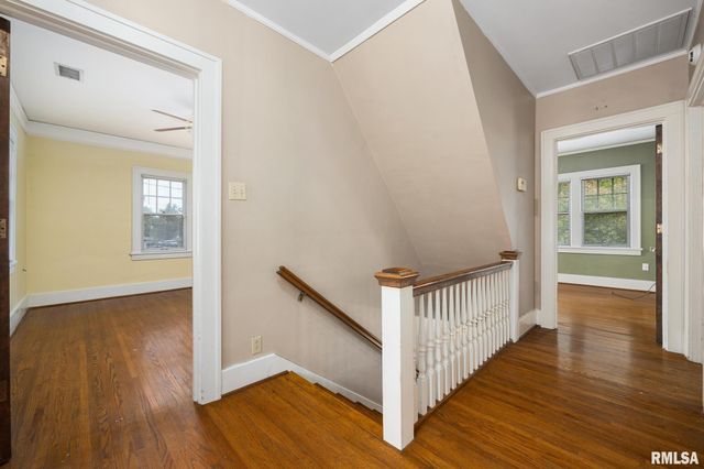 1321 N ELLIS Street, Peoria, IL 61606