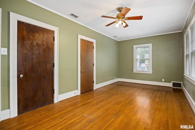 1321 N ELLIS Street, Peoria, IL 61606