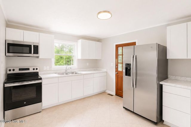 163 E Hudson Lane, Fayetteville, NC 28306