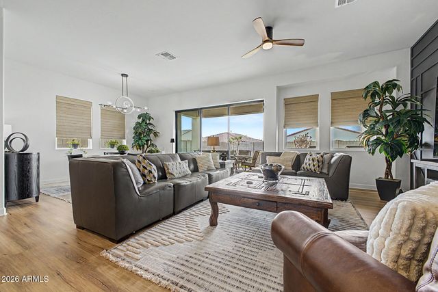 3966 W ANTELOPE Way, San Tan Valley, AZ 85144