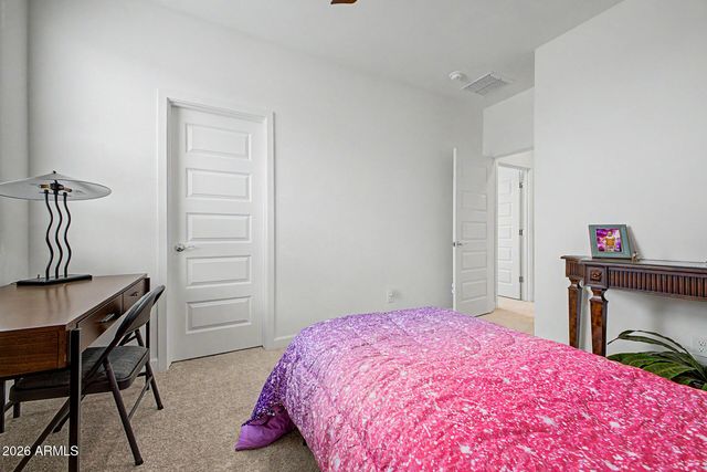 3966 W ANTELOPE Way, San Tan Valley, AZ 85144