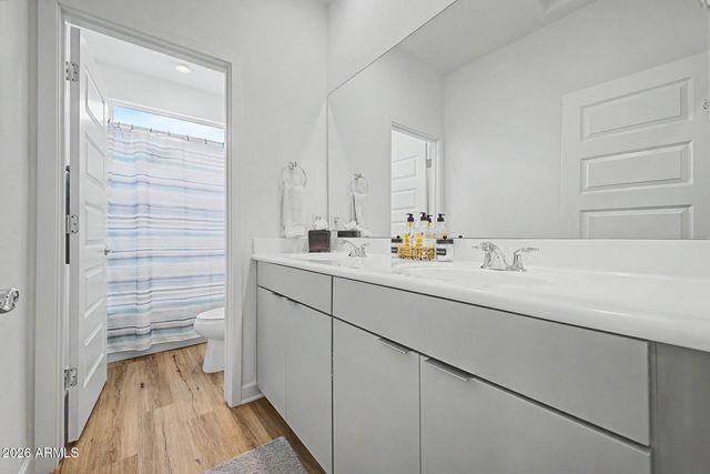 3966 W ANTELOPE Way, San Tan Valley, AZ 85144