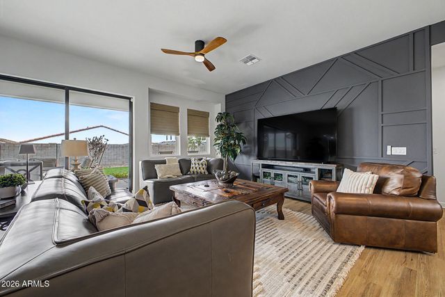 3966 W ANTELOPE Way, San Tan Valley, AZ 85144