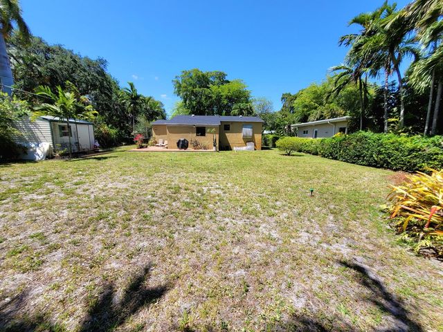 1060 NE 122nd Street, North Miami, FL 33161