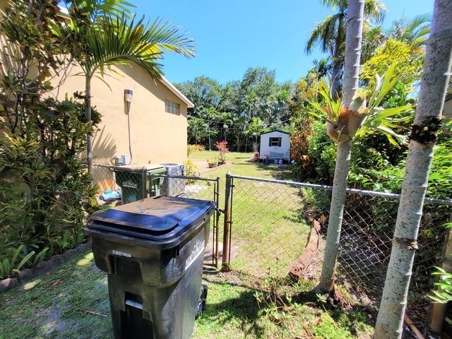 1060 NE 122nd Street, North Miami, FL 33161