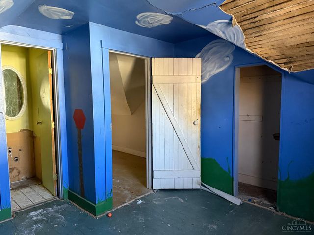 7438 Hickman Street, Mt Healthy, OH 45231