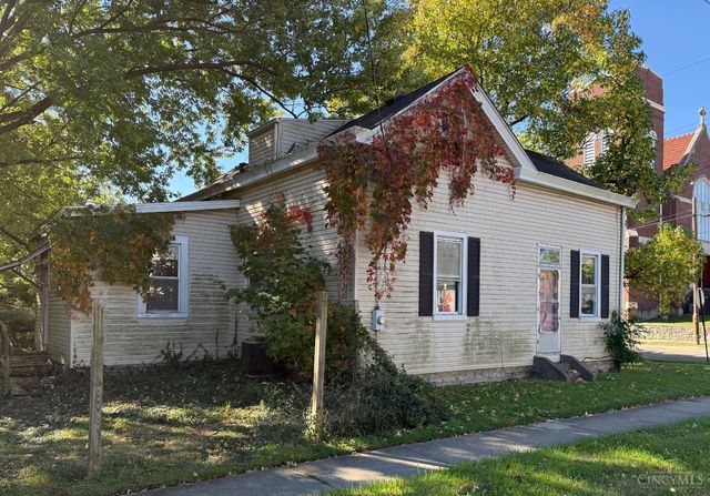 7438 Hickman Street, Mt Healthy, OH 45231