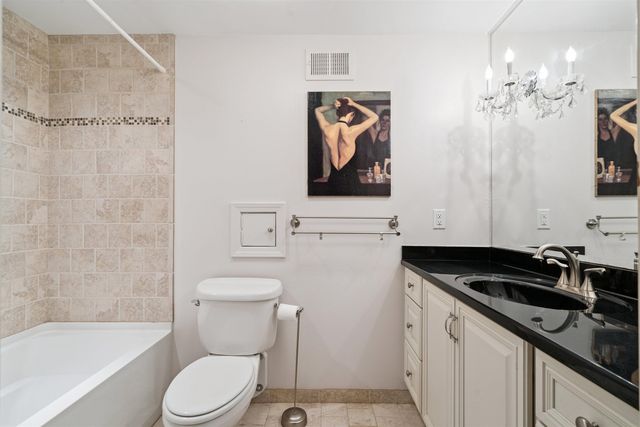 2522 Sunset Boulevard, Cedar Falls, IA 50613