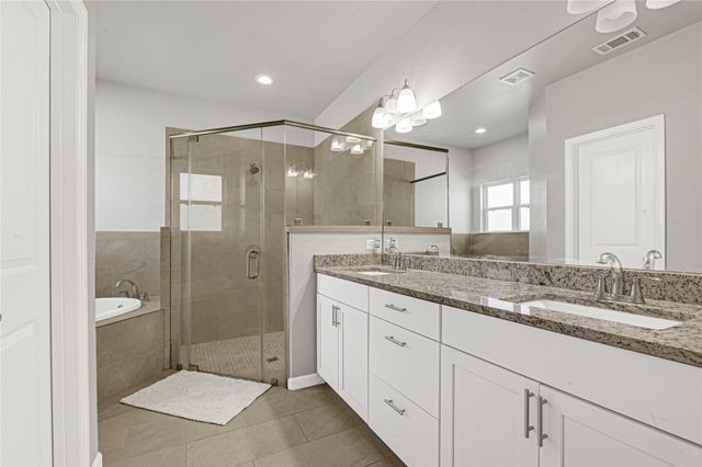 12371 N Chestnut Hills Drive, Conroe, TX 77303