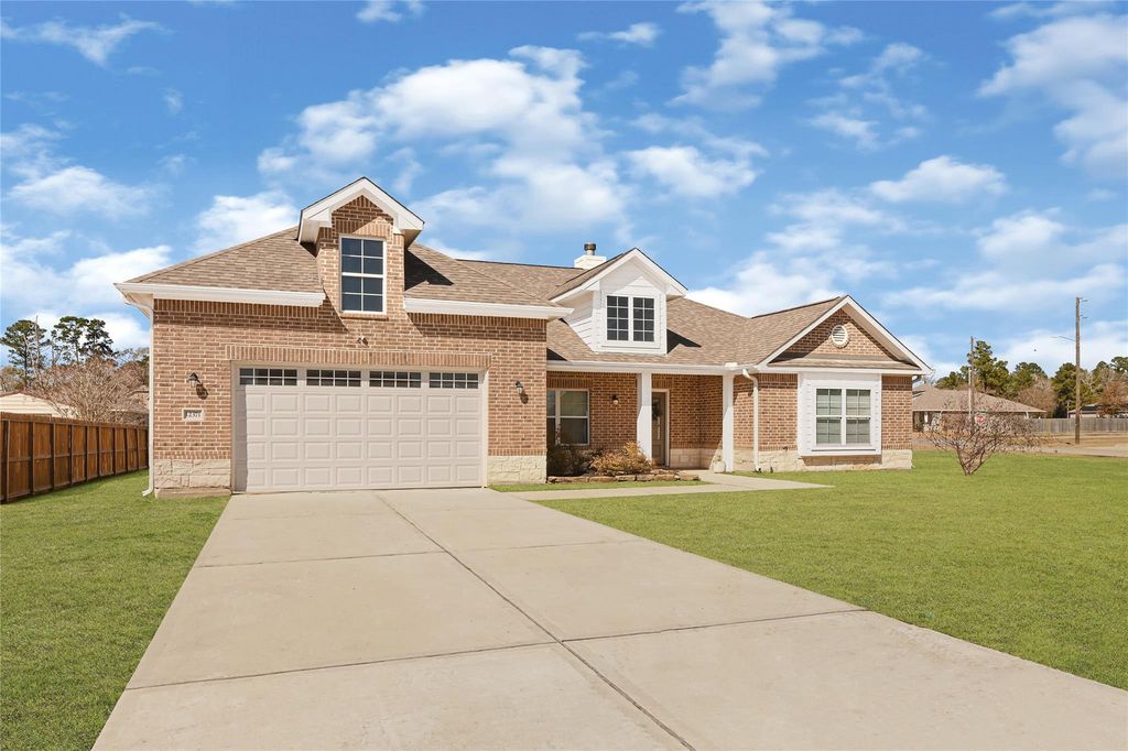 12371 N Chestnut Hills Drive, Conroe, TX 77303