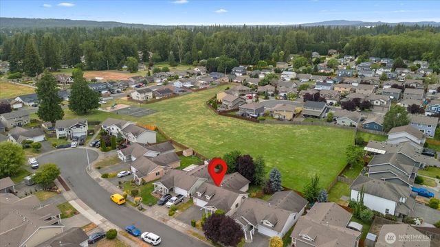 5725 121st Place NE, Marysville, WA 98271