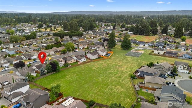 5725 121st Place NE, Marysville, WA 98271