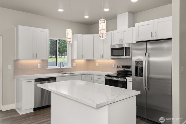 210 Shannon Lewis Lane, Winlock, WA 98596