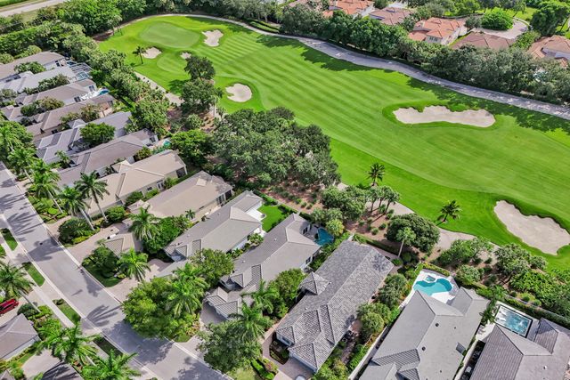 16106 Villa Vizcaya Place, Delray Beach, FL 33446