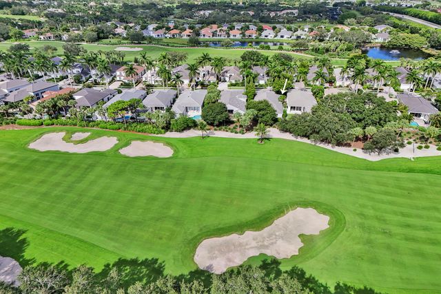 16106 Villa Vizcaya Place, Delray Beach, FL 33446