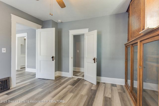 222 S Clemens Avenue, Lansing, MI 48912